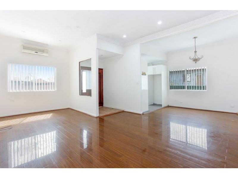 16 Randle Street, Granville NSW 2142